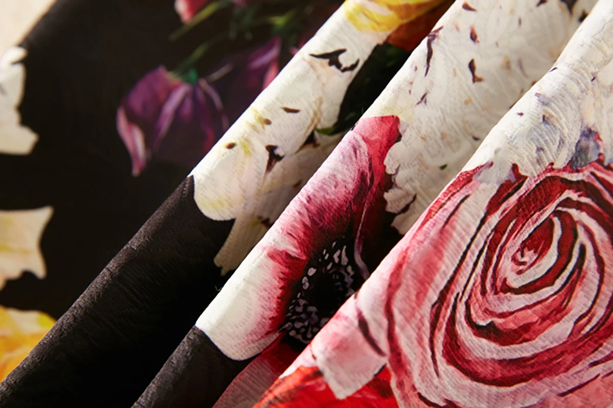 高級感のある女性用フラワー柄シースドレス、ラウンドネックノースリーブジャカードドレス