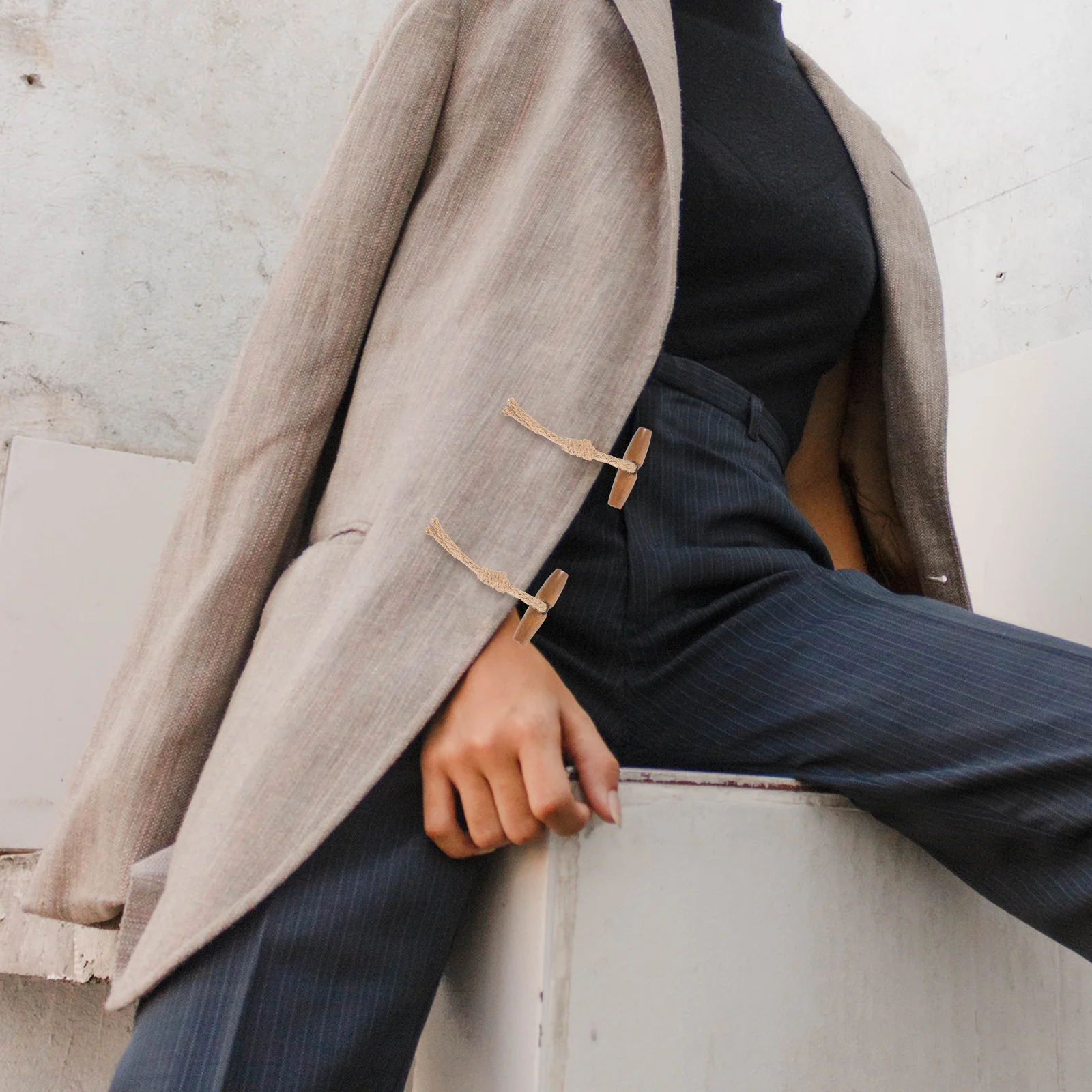 

10 Pairs Wooden Horn Buttons Cotton Rope Toggle Closure For Diy Clothing Decorative Coat Buckles Sew-On Toggles Replacement