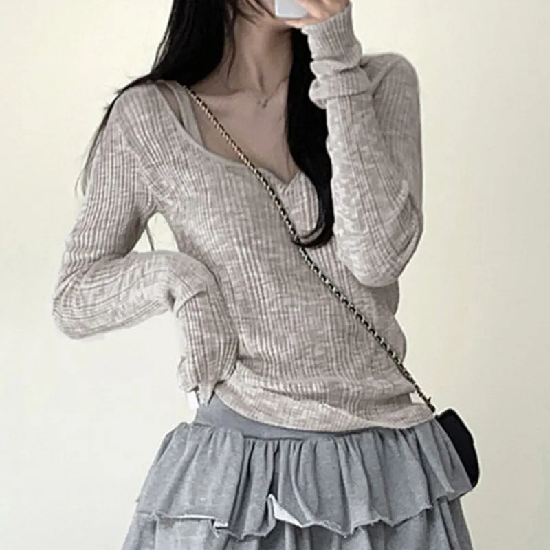 Casual two-piece long sleeved T-shirt solid color versatile pit stripe pullover round neck base top autumn