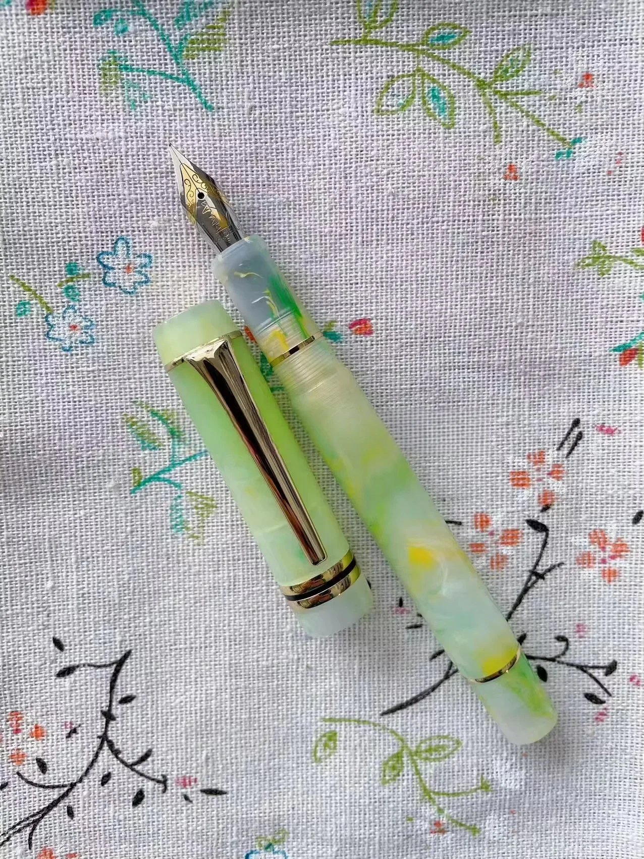 All Color Kaigelu 316 Smooth Acrylic Fountain Pen EF/F Nib Beautiful Marble Amber Pattern Ink Pen Writing Gift Office Business