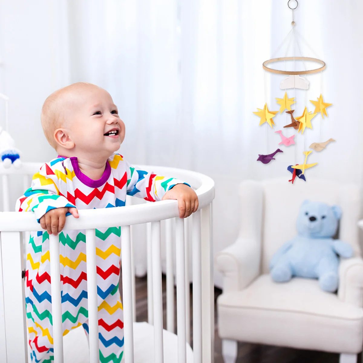 

1Pcs Baby Crib Hanging Ornament Felt Three-Dimensional Wind Chime Charm Beautiful Durable Crib Decoration Wall Hanging Indoor