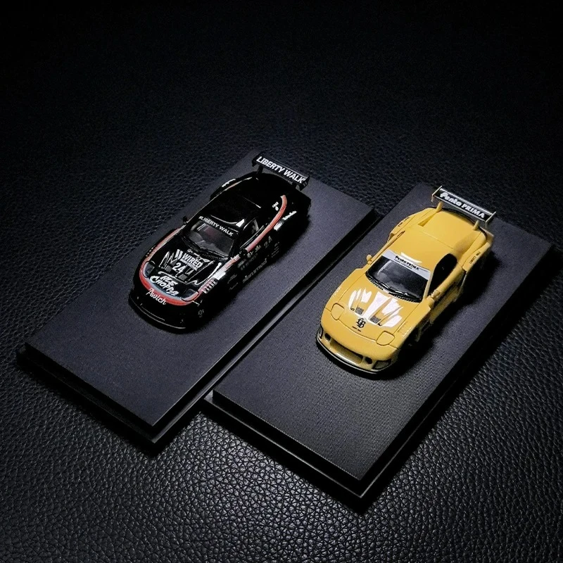 

Предпродажа, декодирование 1:64 RWB993 964 LB RX-7, литая под давлением модель автомобиля желтого/черного цвета