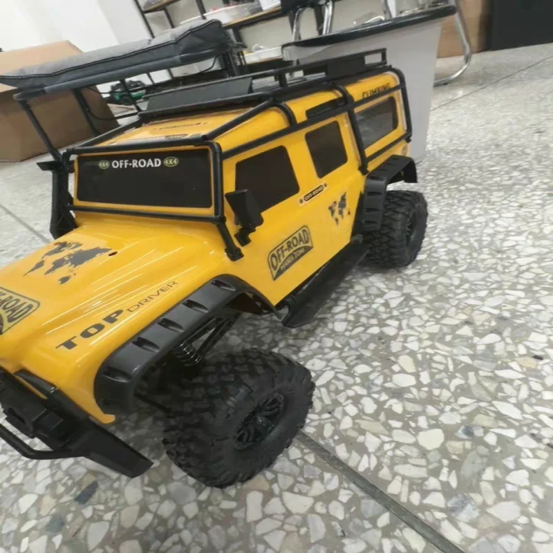 

Huangbo 1:10 full scale four-wheel drive off-road climbing vehicle RC remote control car model toy simulation children's toy