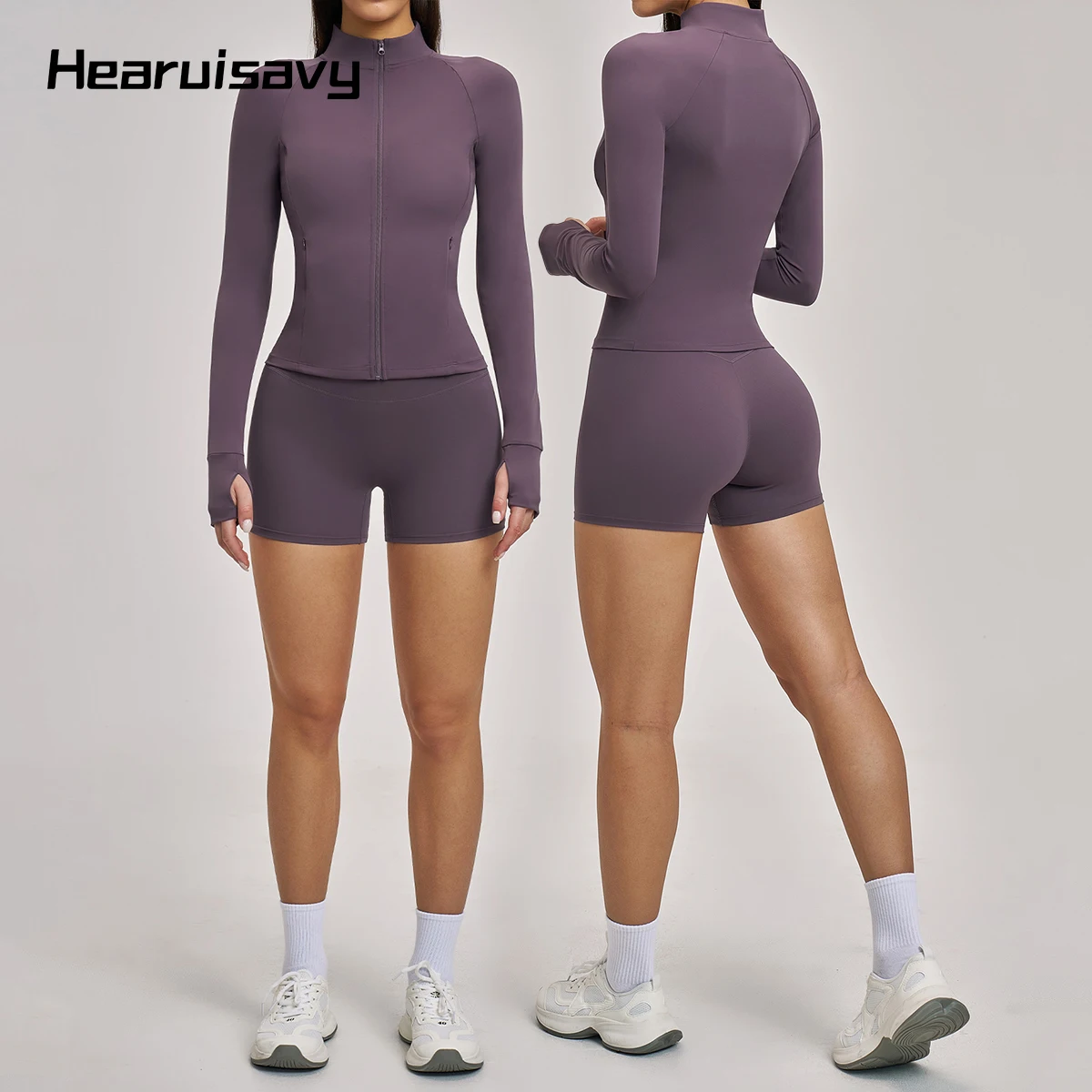 

Спортивный комплект Hearuisavy Fitness Set 2Pcs: женские спортивные куртки с длинными рукавами и молниями, с карманами, и шорты для йоги с высокой талией для фитнеса, бега и велоспорта.