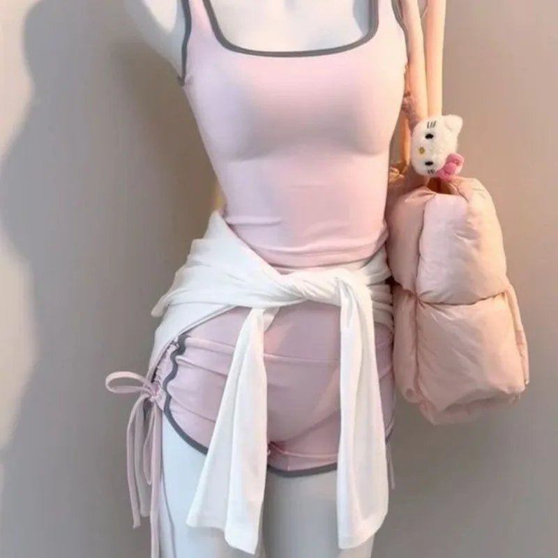 

Новинка 2023 года, летние корейские модные женские комплекты из трех предметов, свободные повседневные солнцезащитные тонкие футболки с длинными рукавами и шорты, комплект