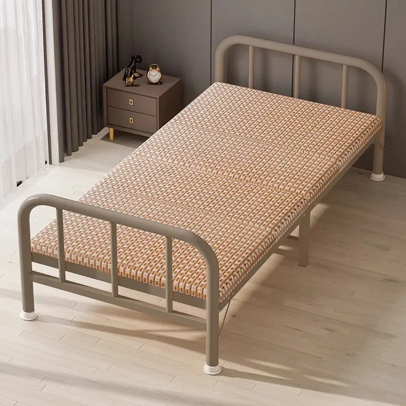 

Folding bed new latex pad household escort iron mat simple bed single thickened office lunch break .