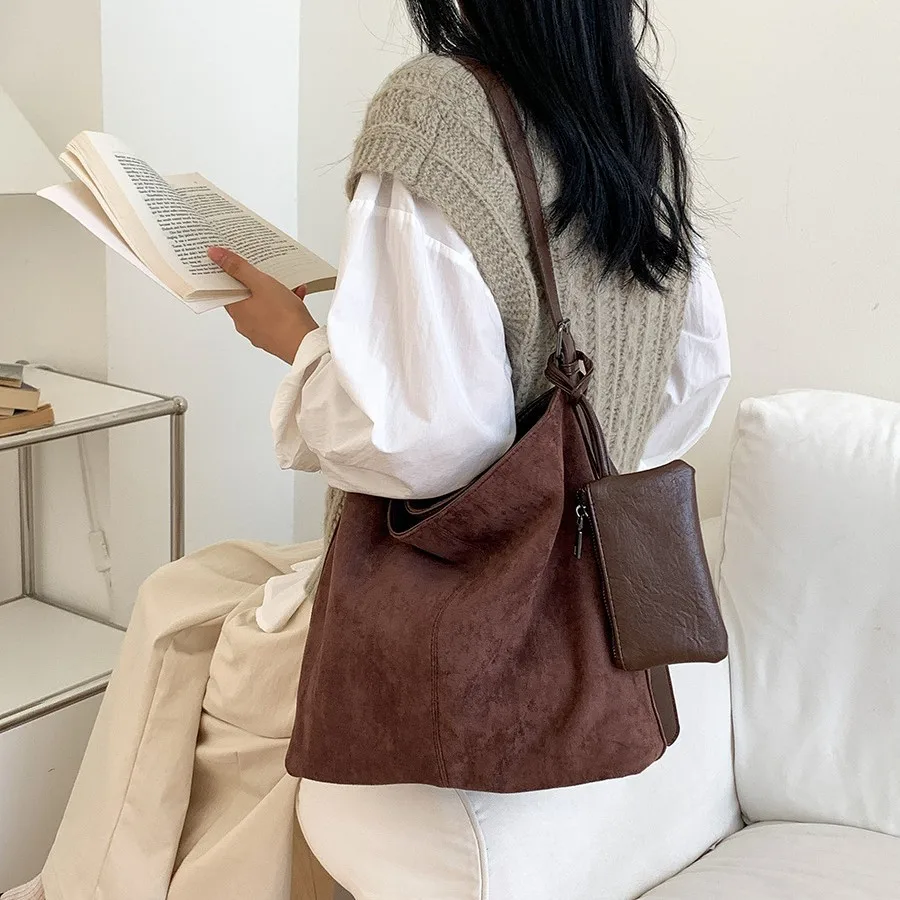 

Vintage Faux Suede Large Capacity Tote Bag Designer Women Shoulder Bags Maillard Autumn Winter Big Shopper Bag with Small Purse