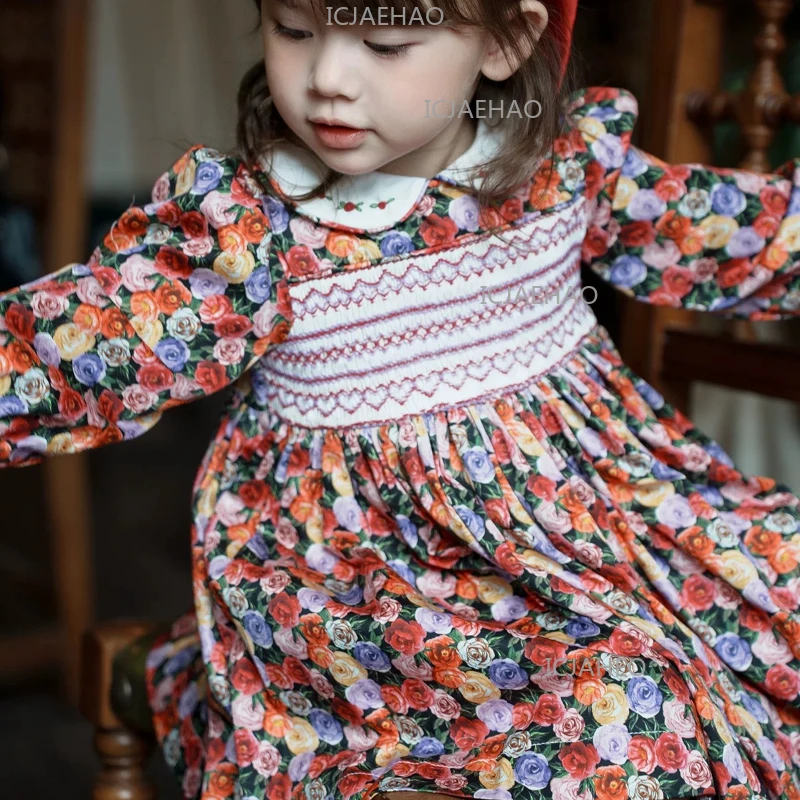 

2026 Children Girls Hand Smocked Dress Kids Long Sleeve VintageGown Spring Autumn Costume Oil Painting Rose Flower Princess