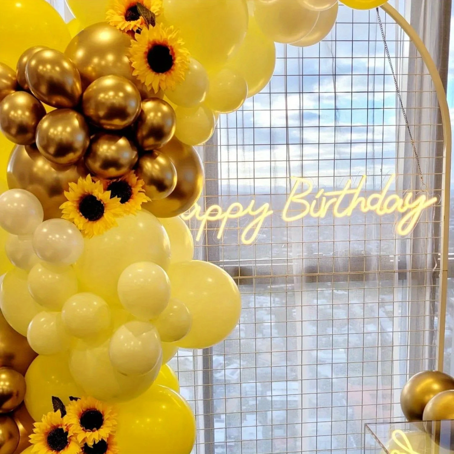 36 Stück gelb-weiße Luftballons mit goldenem Konfetti, 25,4 cm Latex-Ballon-Set für Feiern, festliche Geburtstagsfeier-Dekoration – Detail 5