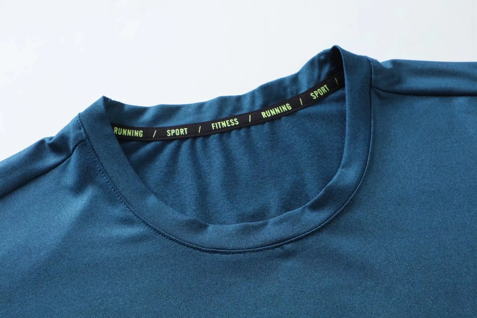 2023 New Men Gym Workout Fitness Short Sleeve T-shirt Hip Hop Fitness Summer Oversized Bodybuilding Tops Sports Tees