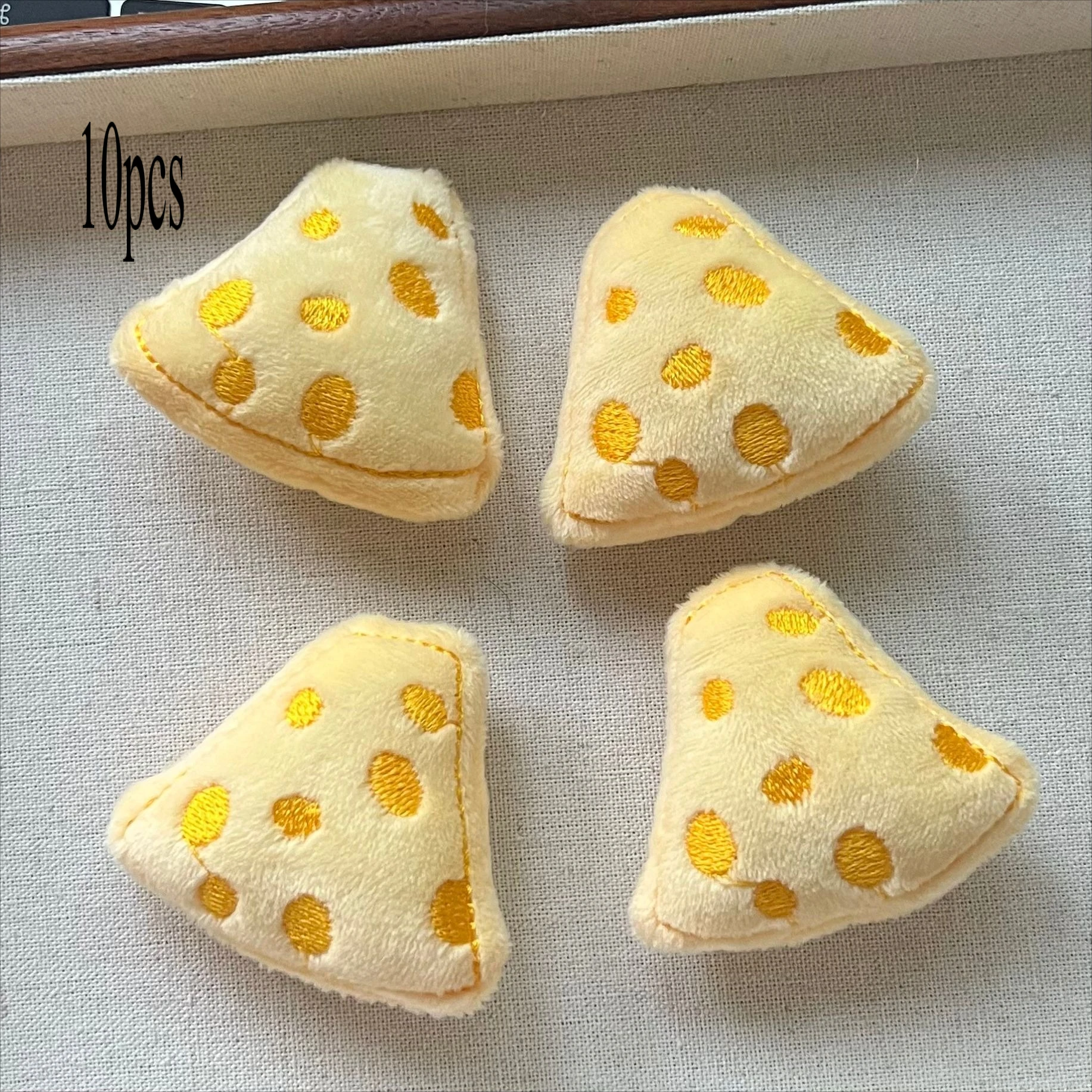 

PlushYellow Cheese DIY Headwear Scarf Gloves Accessories Clothing Trimmings Accessories Autumn and Winter Handicraft Accessories