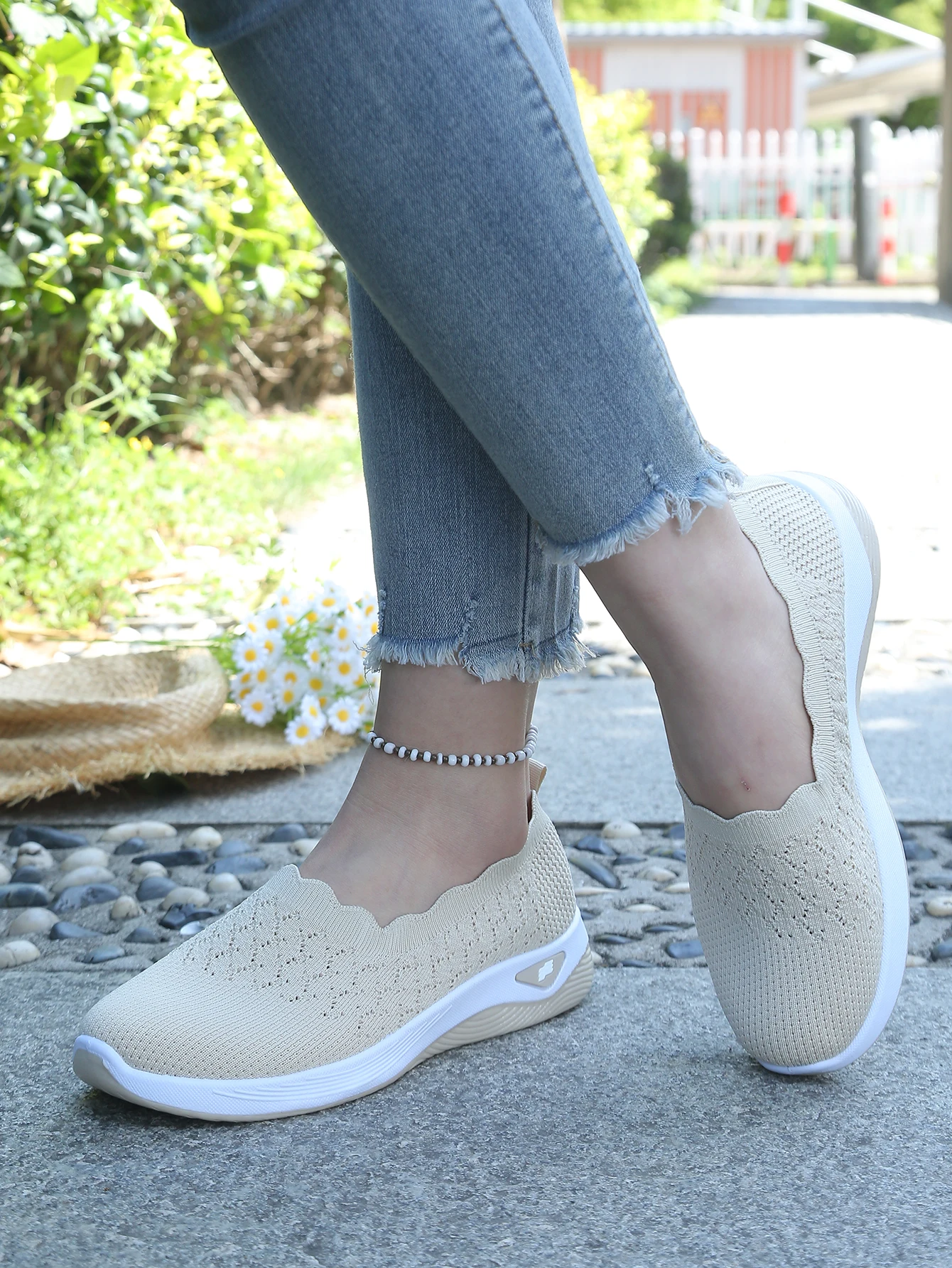 Damen-Slip-On-Freizeitsneaker aus Strick, atmungsaktive, leichte Komfort-Wanderschuhe mit Muschelbesatz, kostenloser Versand – Detail 18