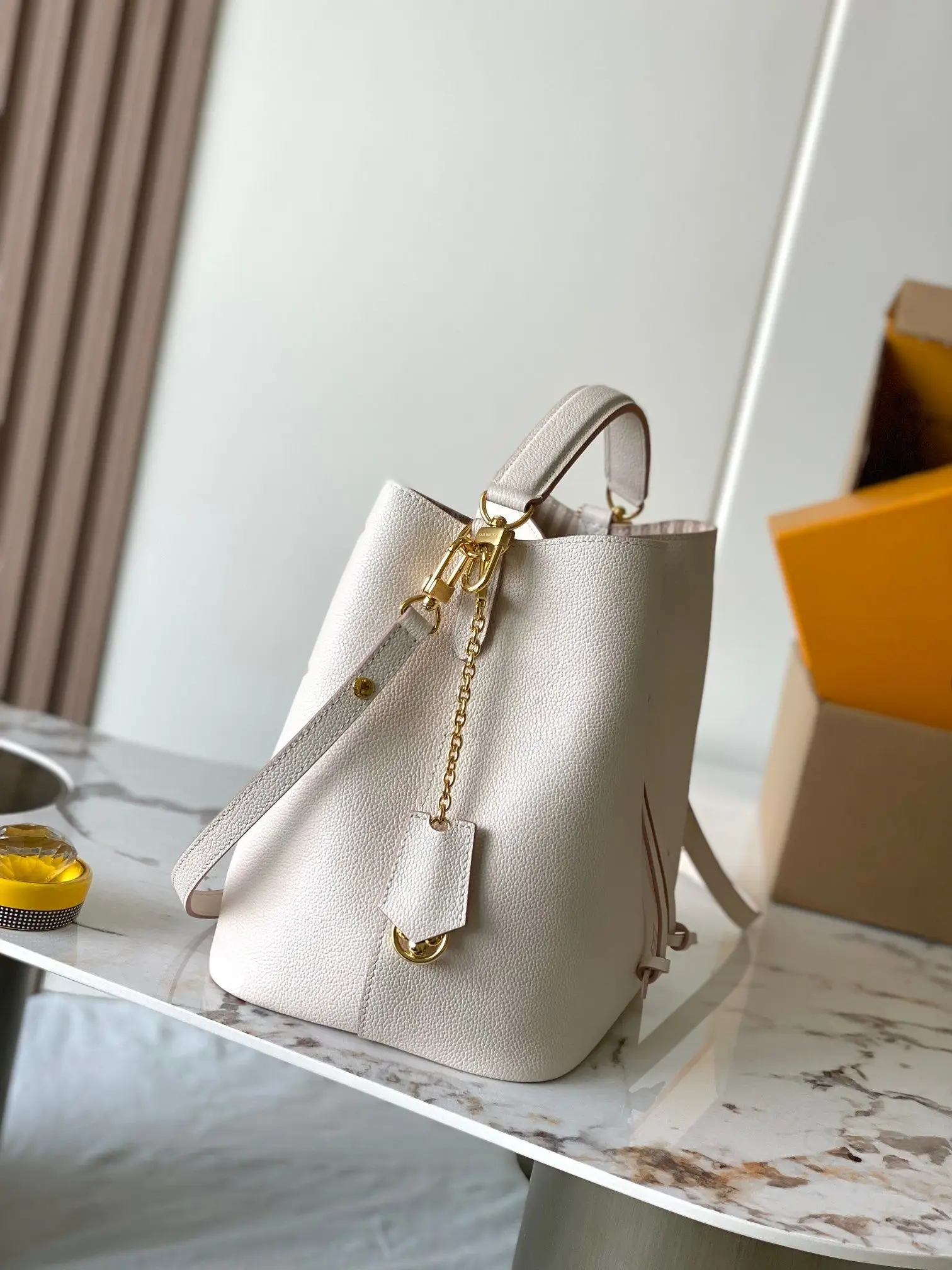 Grace All-match Ladies Solid Matte PU Structured Bag Lightweight Hand Grip Bag Women Shoulder Handbag Crossbody Shoulder Purse Fashion Versatile Universal Storage For Dating Shopping Business Visits