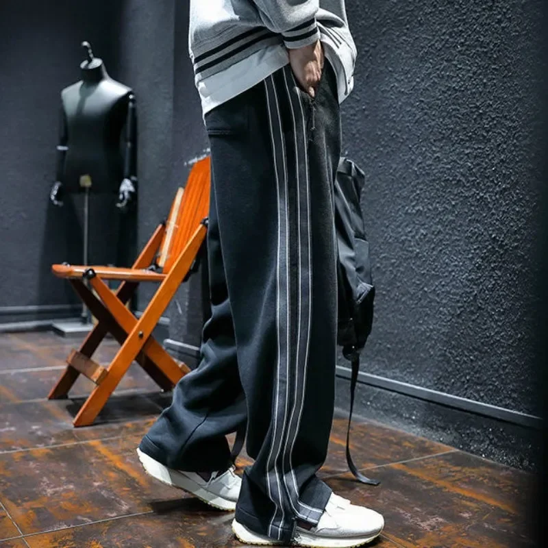 Joggingbroek voor mannen Katoenen broek Man sportbroek Herfst en winter Gestreept Goth Straight Harajuku Retro Needle Track Big Size