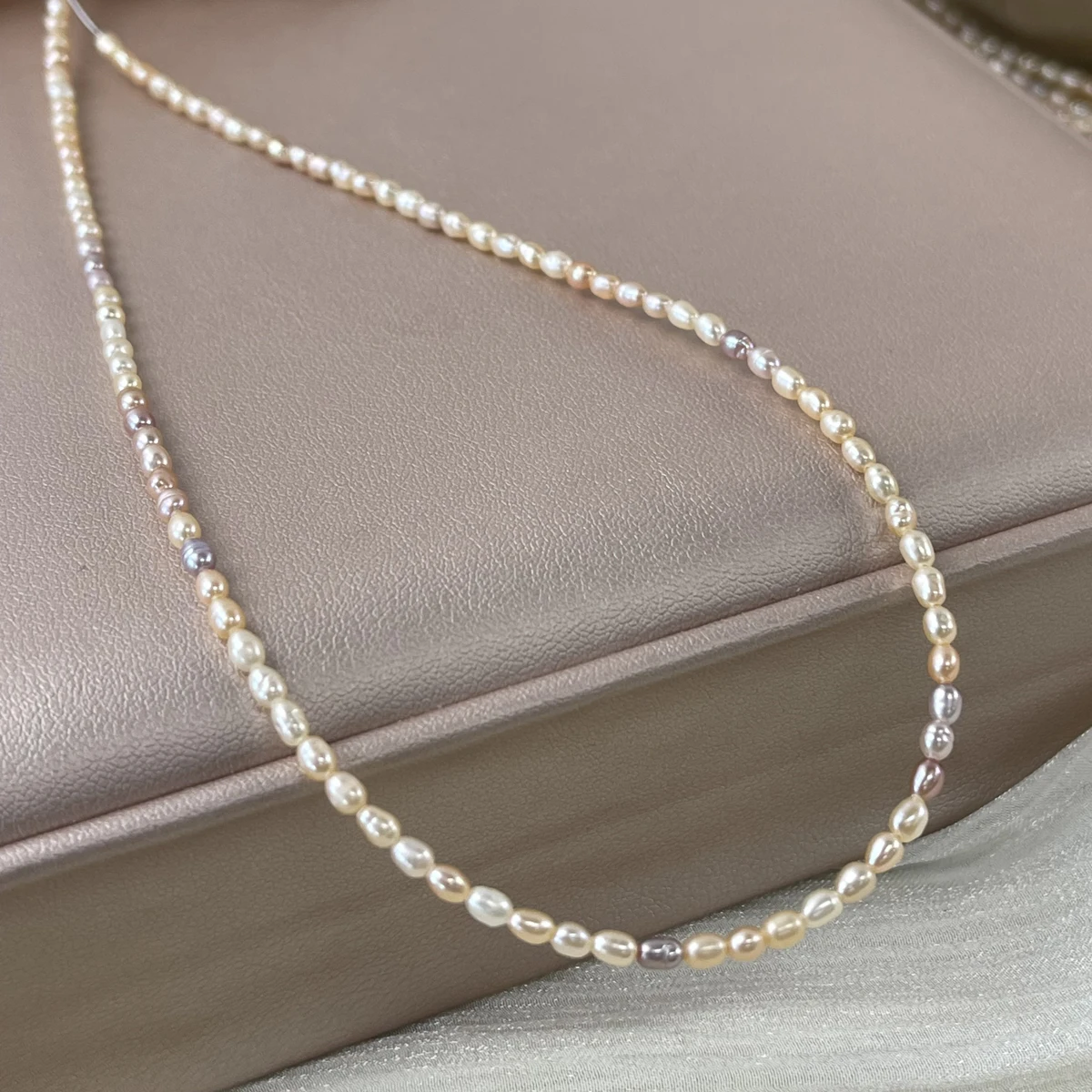 

2.5-3mm Natural Freshwater Pearls Candy Color Rice Shape Small Beads for Jewelry Making Supplies DIY Necklace Bracelet Accessory