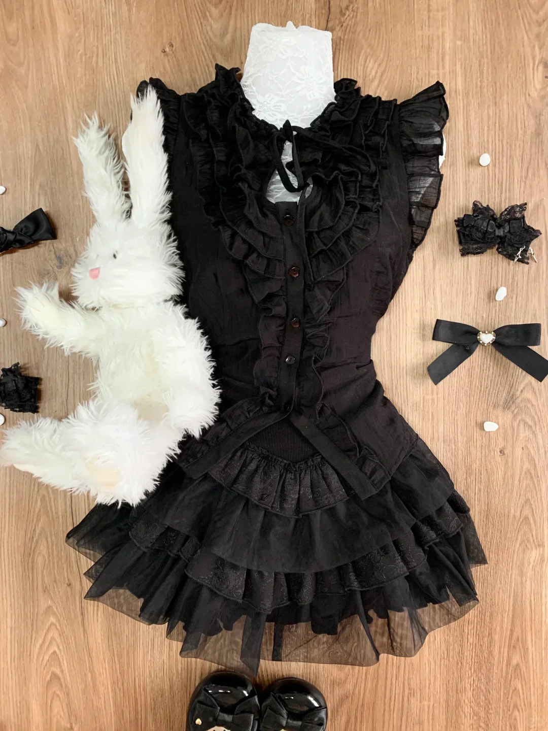 

Summer American Vintage Dark Gothic 2 Piece Set Women Y2k Kawaii Lolita Design Tops + High Waist Chic Skirt Female Chic Outfits