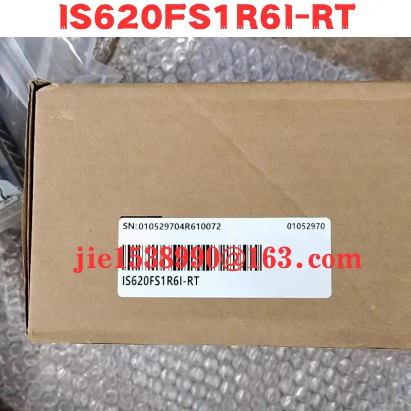 Brand New  Servo Driver IS620FS1R6I-RT Original