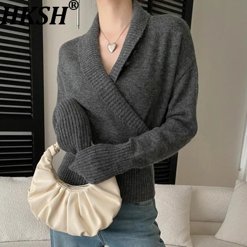 

HKSH осень-зима новый женский свитер пуловер с v-образным вырезом однотонный утягивающий универсальный элегантный Tide Ins повседневные вязаные топы HK16409