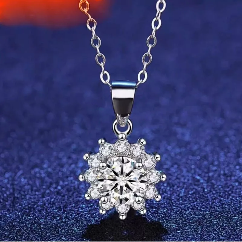 Neue Halskette mit Anhänger aus 925er Sterlingsilber für Damen, Hochzeitsschmuck, exquisite feine Accessoires, modische Party- und Geburtstagsgeschenke