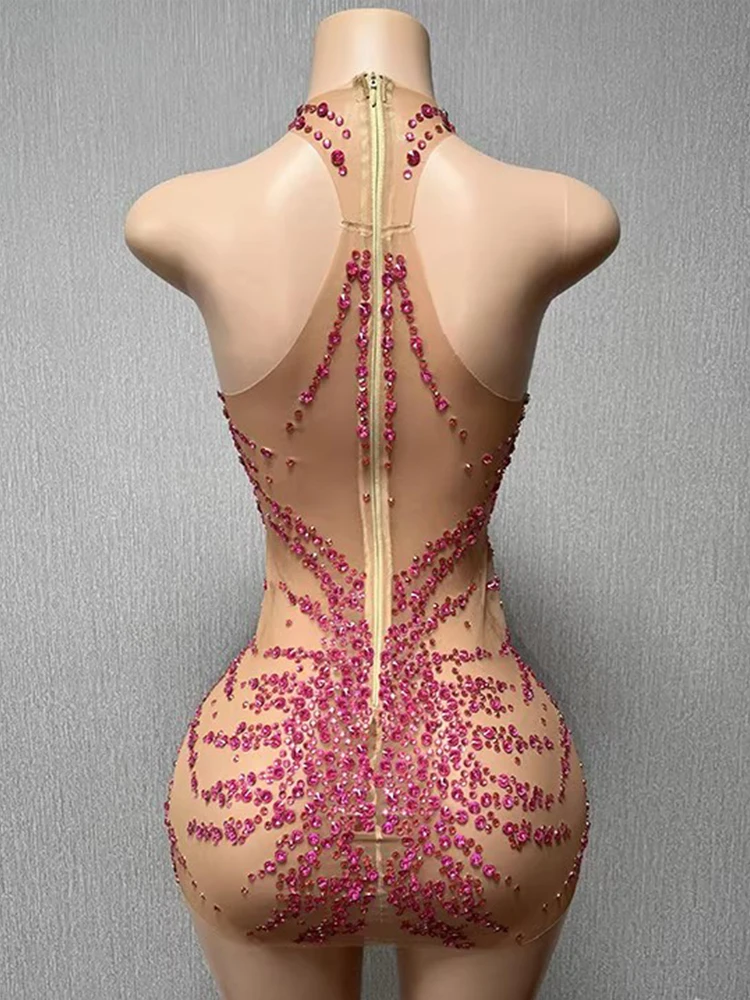 Alta qualidade strass sexy malha pendurado pescoço vestido elástico 2025 nova moda personalizada roupas femininas