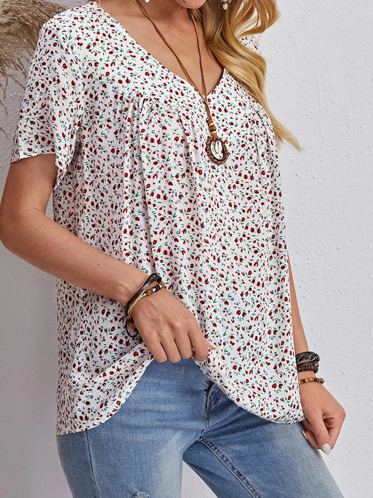 2024 Spring and Summer New Floral V-neck T-shirt Short Sleeve Comfortable Casual Top