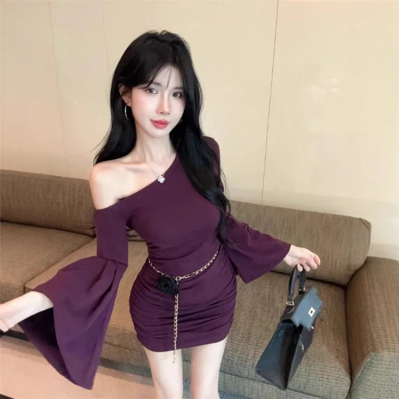 

Summer Horn Sleeve Pleated Dress Korean Style Waist Cinching Hip Hugging Short Dresses Elegant Vestidos Waist Chain Robe Платье