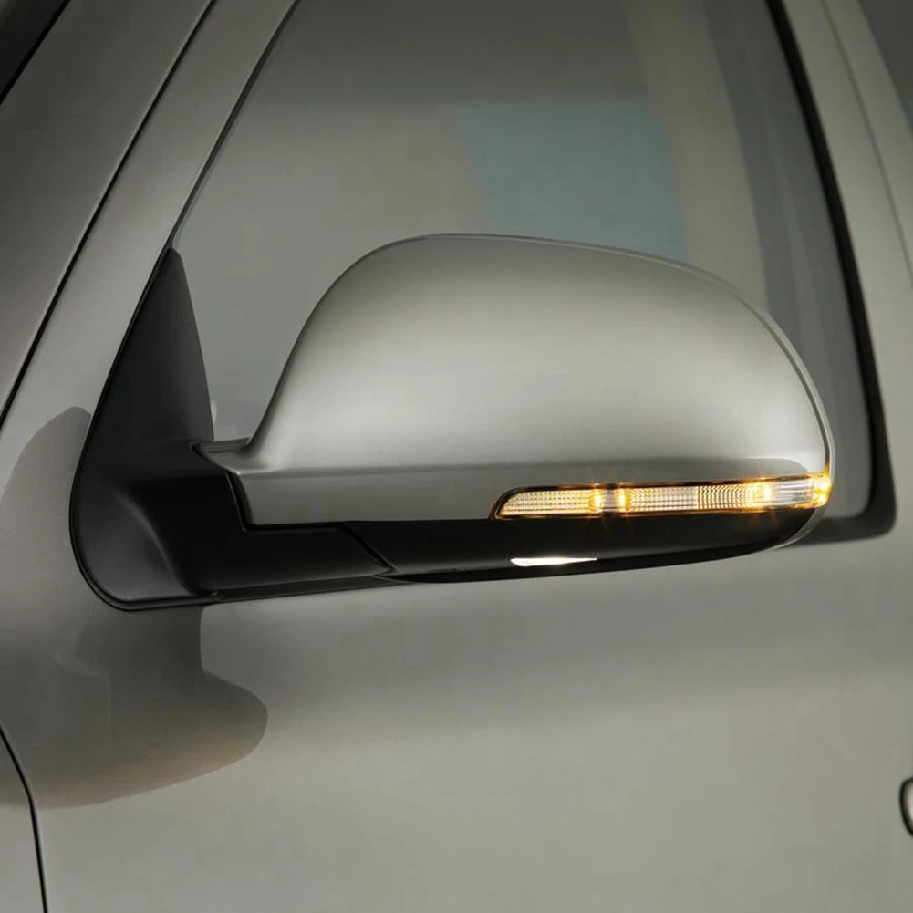 

Durable Left and Right Rearview Mirror Light for Skoda Octavia 09-13 Superb