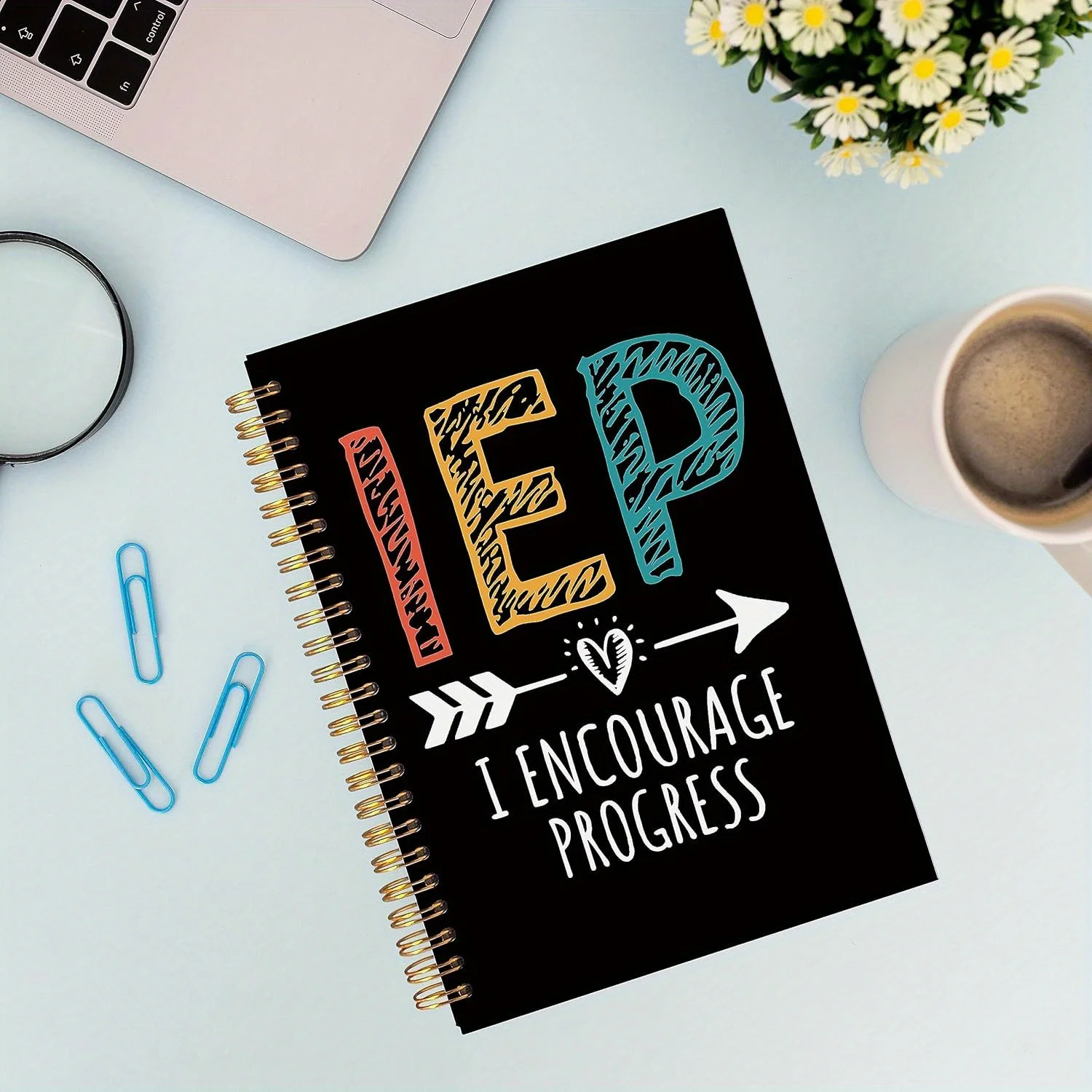 دفتر ملاحظات خاص للمعلم - مجلة "IEP: I Encourage Progress". هدية يجب اقتناؤها.