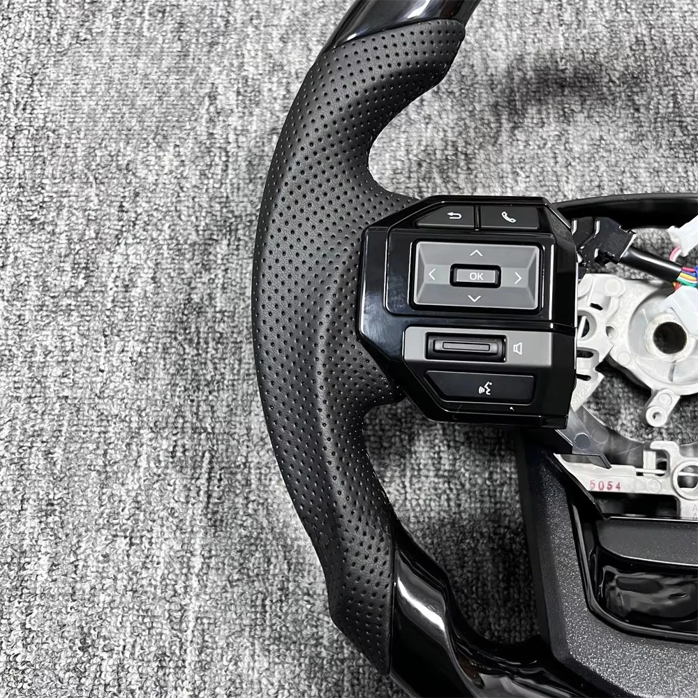 For Toyota Land Cruiser GR Prado LC250 Cruiser LC200 Hilux Fortuner Steering wheel modification anti slip breathable odorless