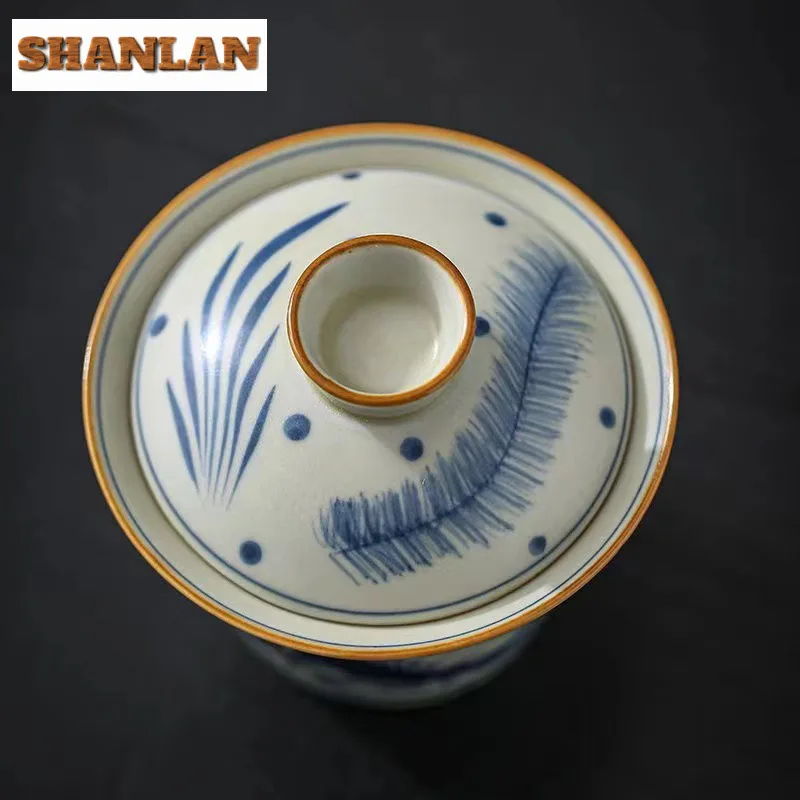 120ml Jingdezhen Blue And White Cover Bowl Hand-painted Fish Algae Pattern Tea Tureen Anti-scald Gaiwan Zen Tea Maker Teaware