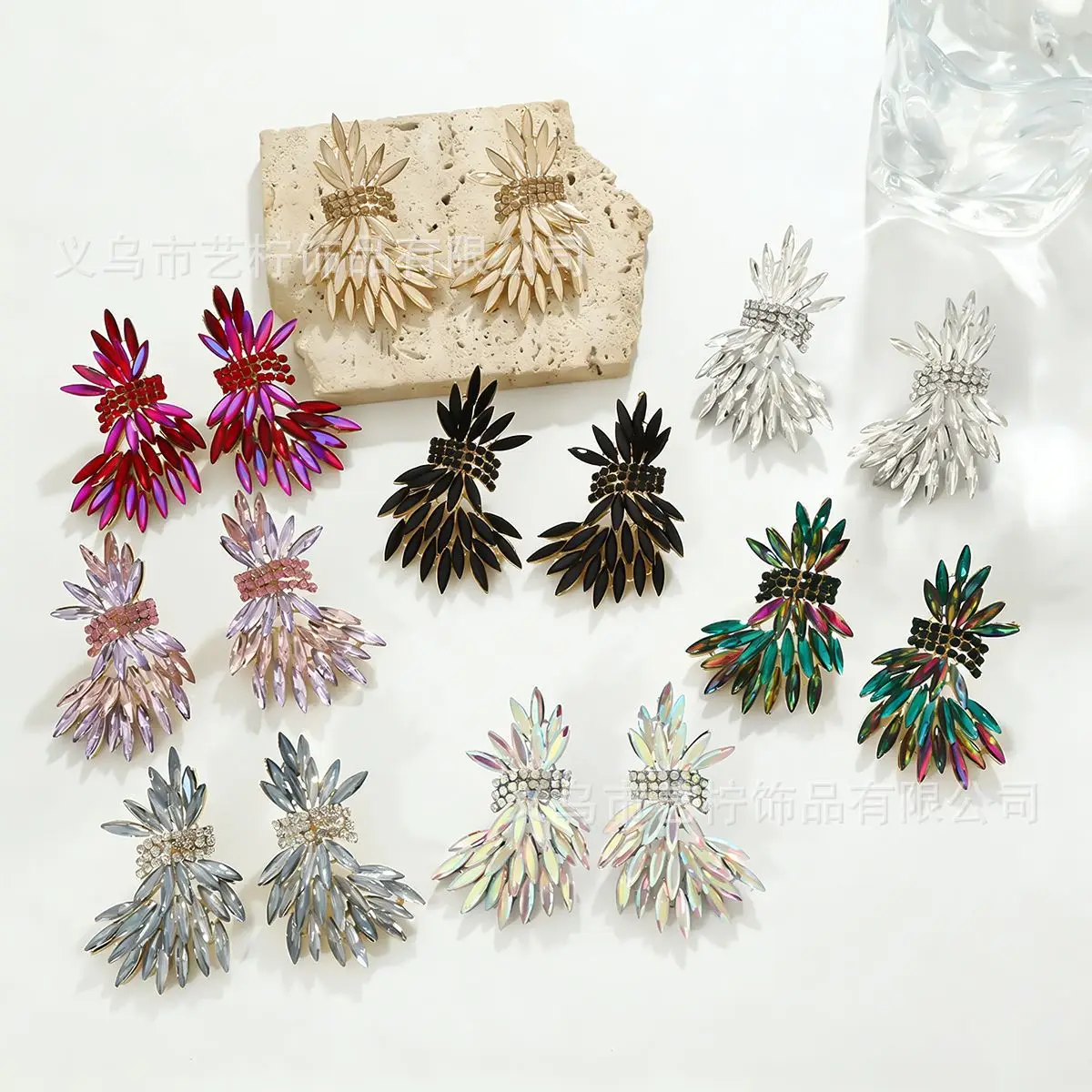 Super flash rhinestone wheat ear earrings women's niche design light luxury high-end stud earrings fashion luxury temperament ex