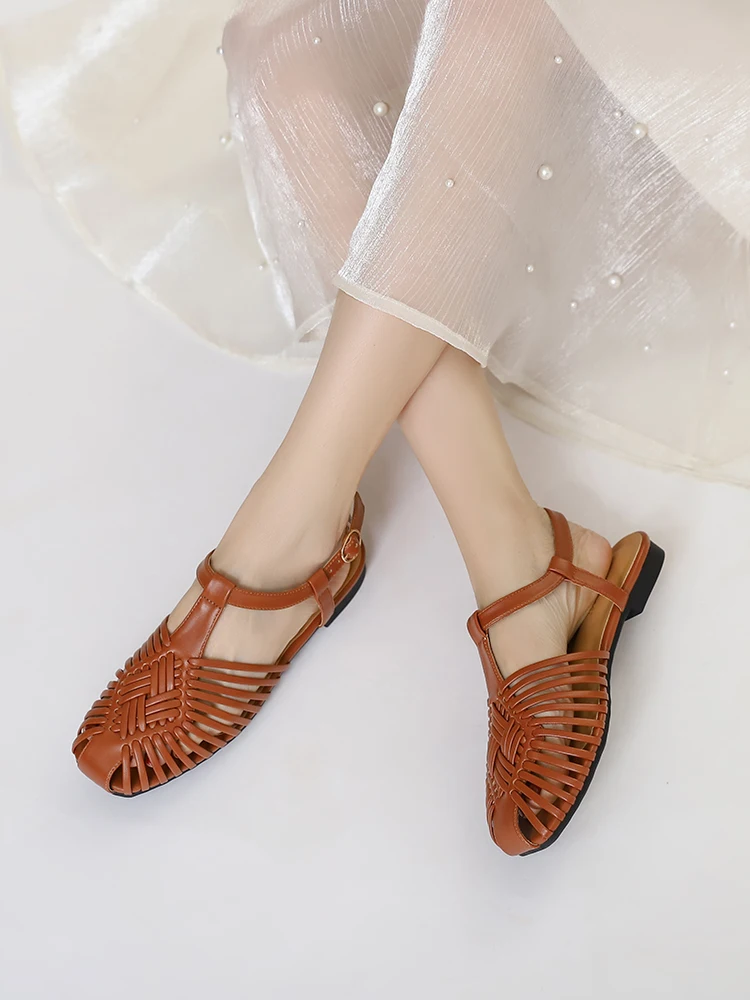 Retro Roman Style Handwoven Beach Sandals Women's Summer 2026 New Bohemian Ethnicity Flat Bottom Slip-On Breathable Footwear