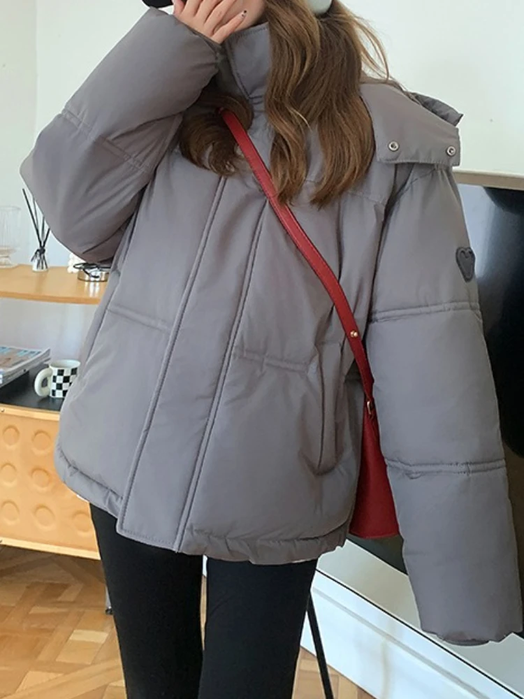 Nuevo en Otoño Invierno chaqueta con capucha abrigo corto mujer abrigo sólido ropa acolchada de algodón Parka femenina prendas de vestir exteriores abrigo de invierno