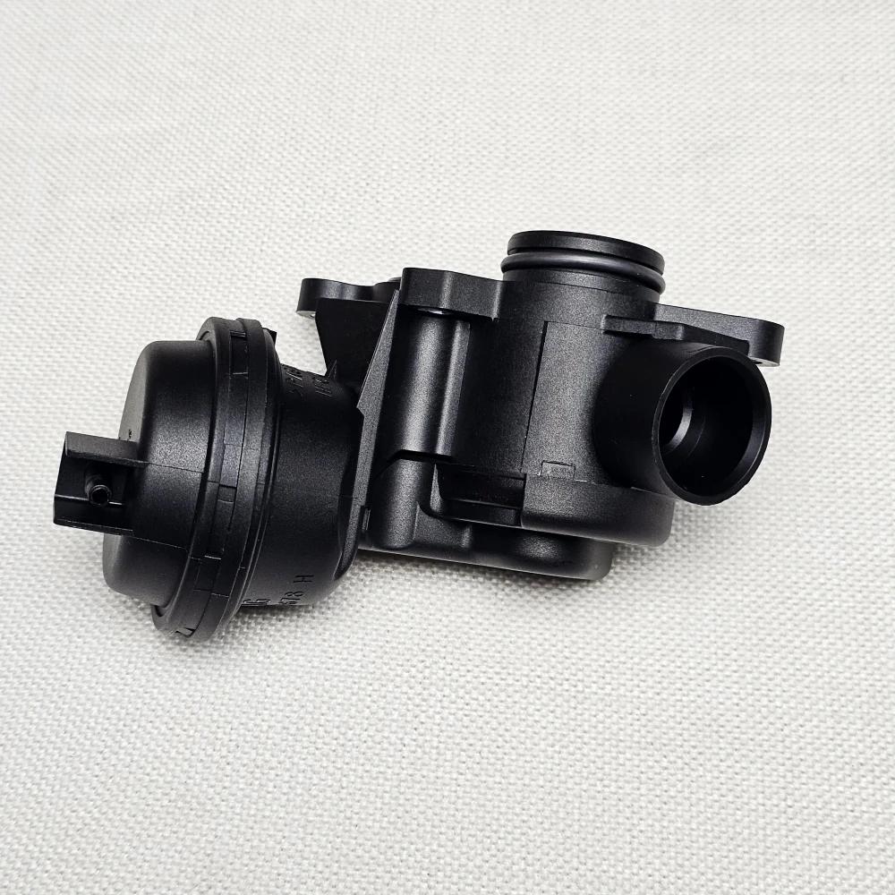 06M121678H 06M121678F รถชิ้นส่วนเครื่องยนต์ Thermopneumatic วาล์วสําหรับ CR7 A6 A7 A8L Q7 Q8 S4