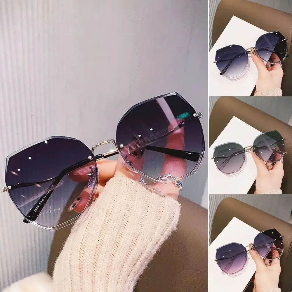 Occhiali da sole retrò Punk occhiali senza cornice occhiali da guida protettivi dal sole accessori da viaggio occhiali da sole da esterno per donna uomo