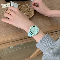 Korean high-quality square waterproof watch for women's junior high school students niche design elegant women's quartz watch