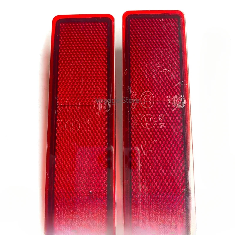 1PC Suitable for SAIC Maxus V 80s bumper reflector lights, Maxus V 80s bumper fake lights, and rear bumper lights