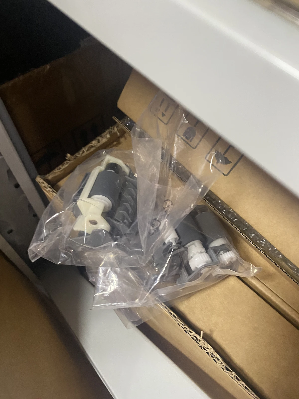 1X C12C938261 Paper… - image