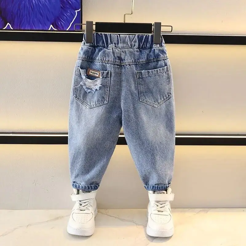 Spring and Autumn Children\'s Pants Jeans New Boys and Babies Fashionable Casual Perforated Jeans Boys\' Pants