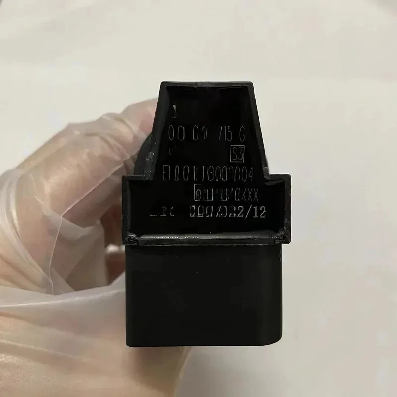 ДЛЯ 4 шт. Применимо катушка зажигания Volkswagen AudiUF691 036905715 036905100 A 036905100 Б