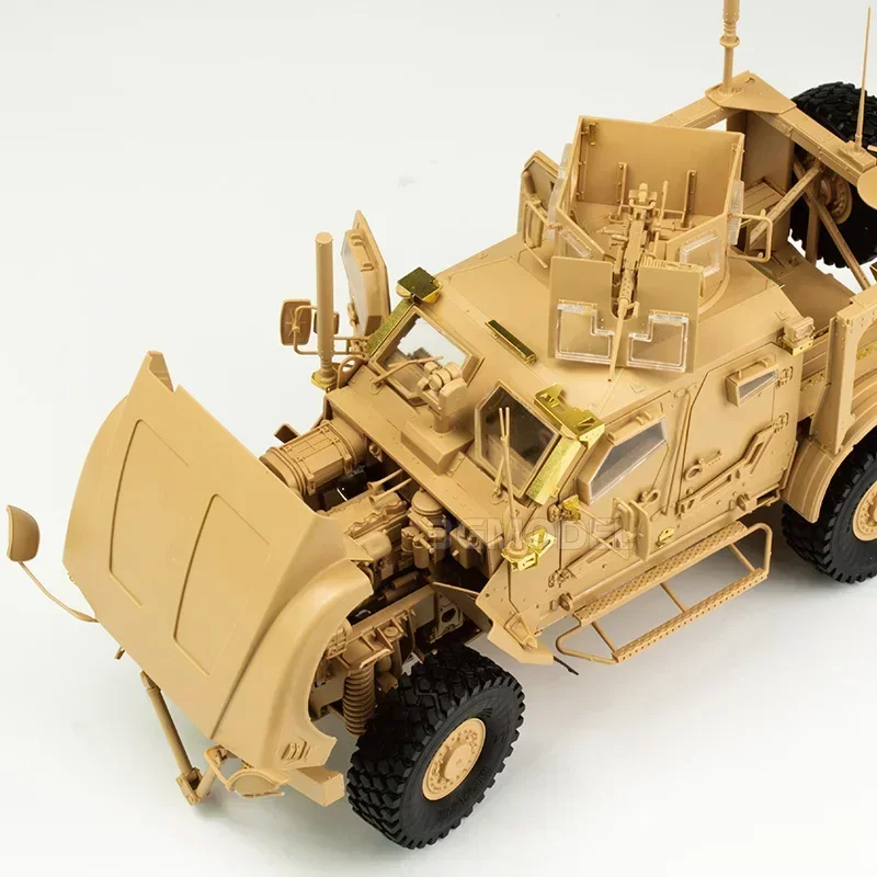 1/35 Ryefield modello RM-5032 US MRAP Veicolo fuoristrada M1240A1 M-ATV (con interno completo) Scala di montaggio giocattoli fai da te Kit modello