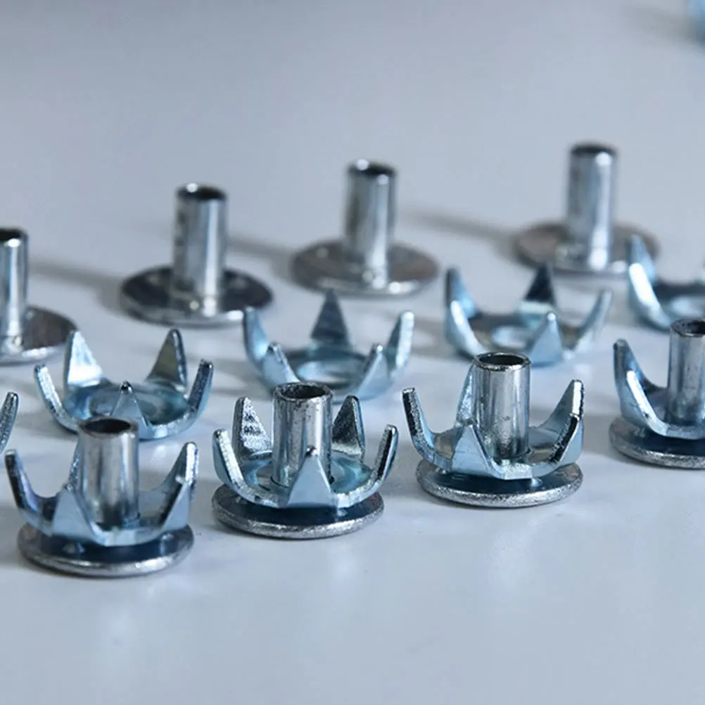 

20pcs Anti-slip Shoes Spikes Silver Climbing Crampon Portable Grippers for Ice Fishing Hunting Walking Hiking Non-skid Ice