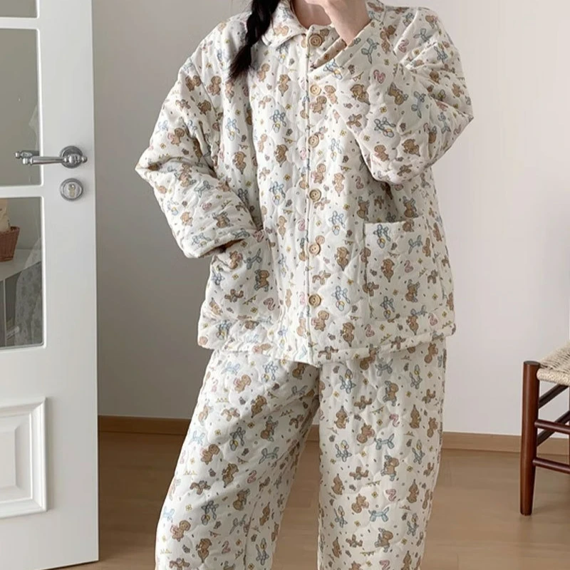 

Новинка 2026: Модный утепленный домашний костюм в корейском стиле, простой повседневный комплект из двух предметов в горошек, пижама из воздушного хлопка для женщин