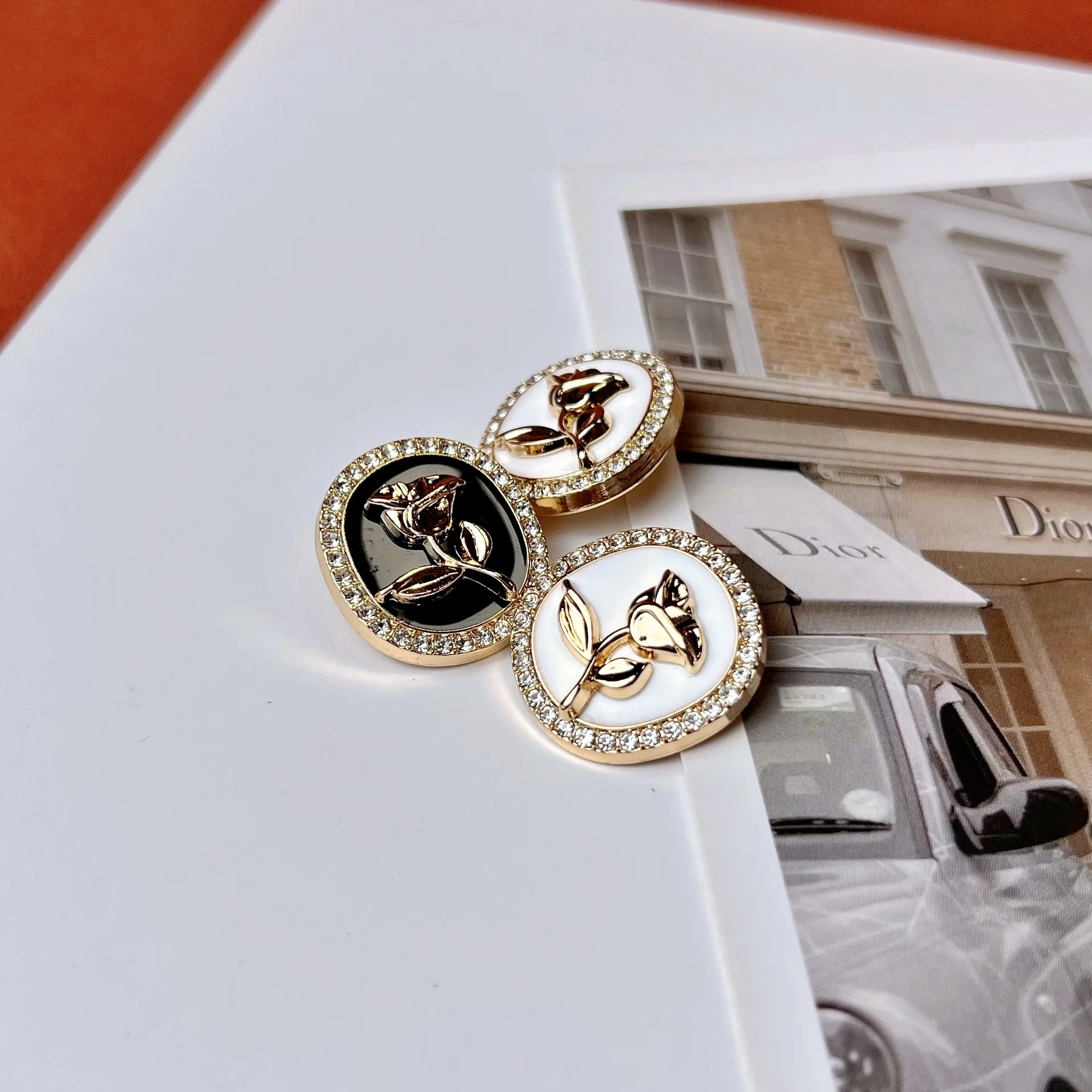 10pcs Metal Button Fashion Sewing Clothing Bag Coat Button High-Grade Rhinestones Decorative Rose Oval Button DIY Accessories
