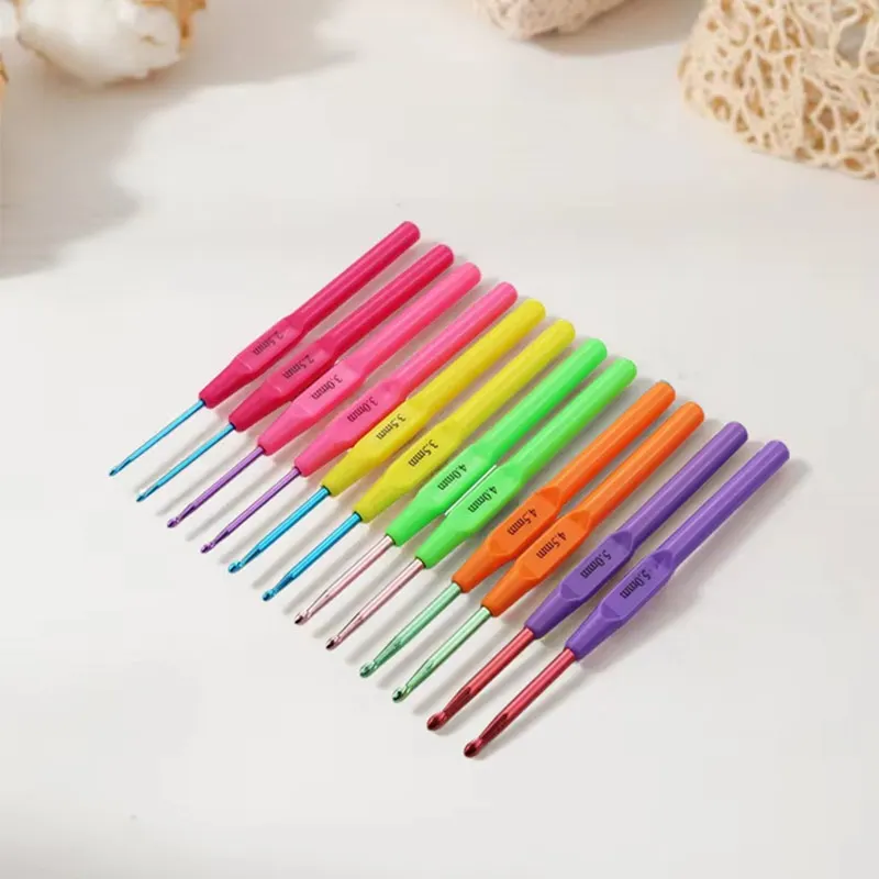 1 ensemble de crochets à manche en plastique multicolore, aiguilles à tricoter, crochets en aluminium, gabarits pour aiguilles à tricoter, outils de tissage pour loisirs créatifs DIY