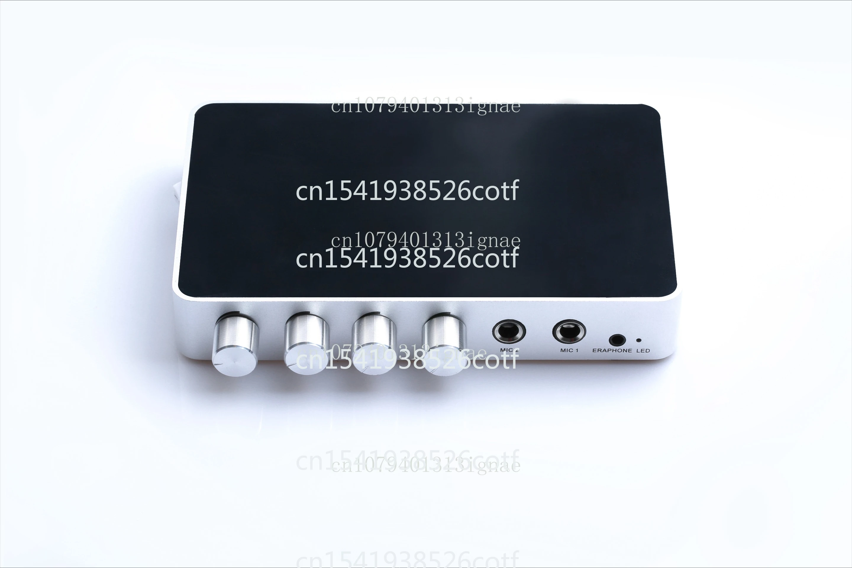 

Микшер 4K HDMI, поддерживает 2 входа из проводного микрофона, отдельный регулятор громкости KM200