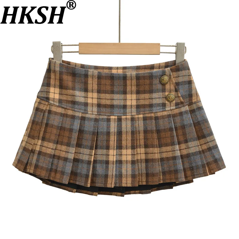 

HKSH 2026 Весна Осень Новая женская короткая юбка в американском стиле ретро в клетку с цветными блоками Плиссированные трапециевидные универсальные трендовые юбки Y2K HK18158