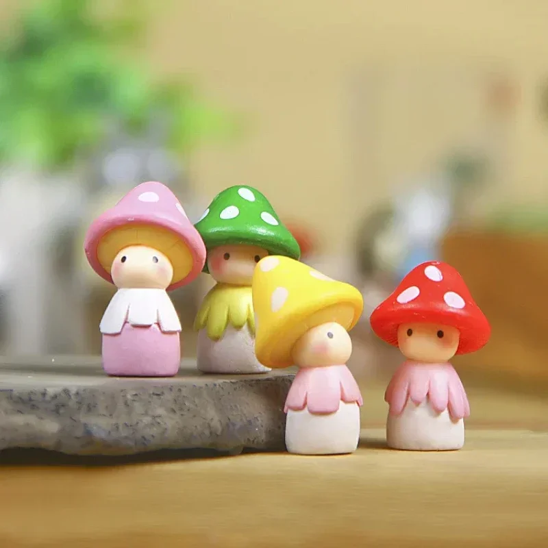 1 Pc Small Mushroom Dolls Miniature Garden Moss Micro Landscape Ornament Decoration Materials DIY Mushroom