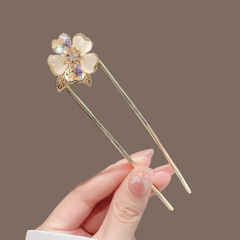 Elegante Kristall-Opal-Blumen-Haarnadel für Damen Hochwertige Metall-U-förmige Haarstäbe im Antiken Französischen Stil Braut-Haaraccessoires