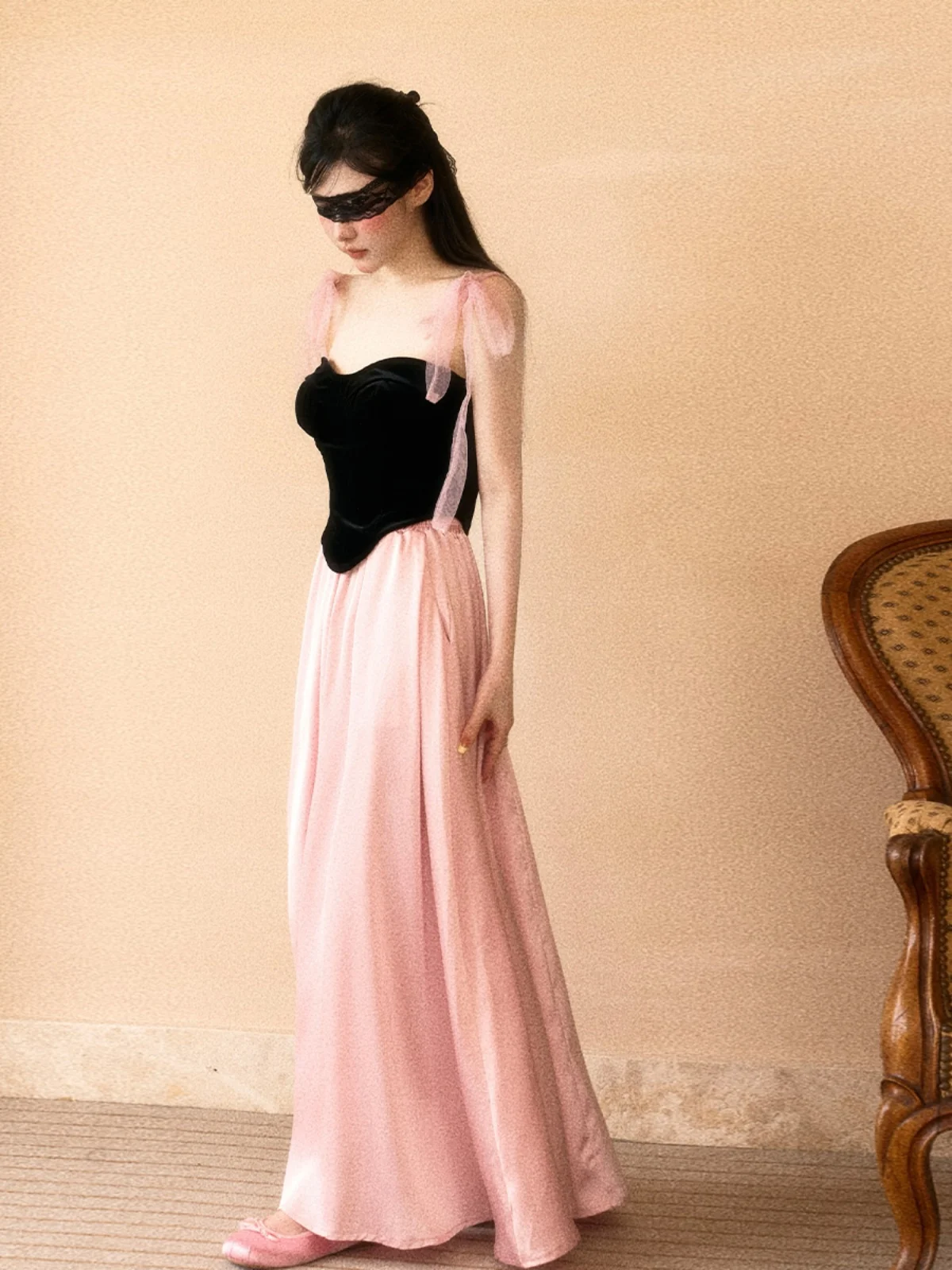 

Wild R Original Alice in Wonderland Bla Velvet Belted Top ey Pink Acetate Elastic Waist Long Skirt Women's Summer Outfit